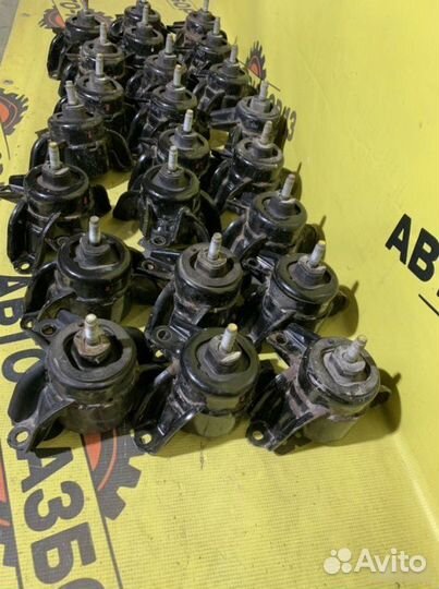 Подушка двс правая Kia Rio QL