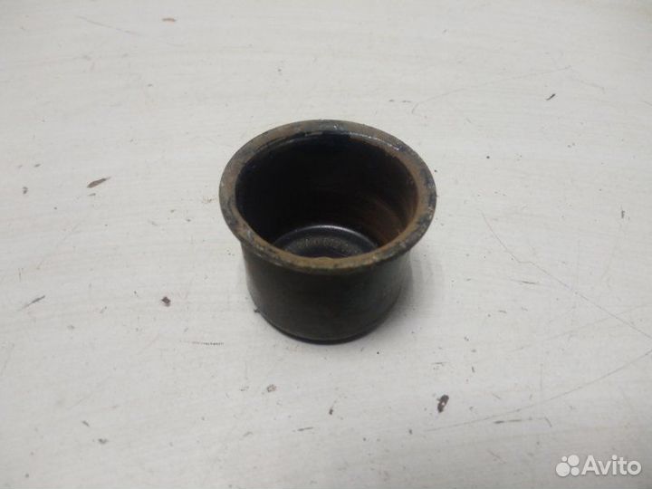 Упор отбойника Audi 80/90 B4 1992-1995 седан 2.0