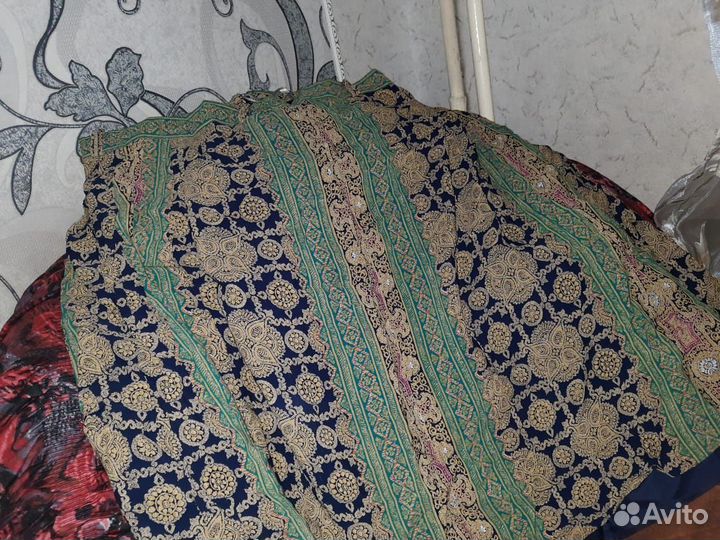 Одежда разная Германия блузки.джинсы.футболки