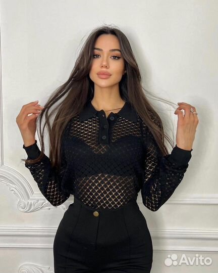 Одна, размер S или М