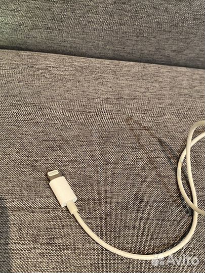 Продам оригинал Наушники earpods