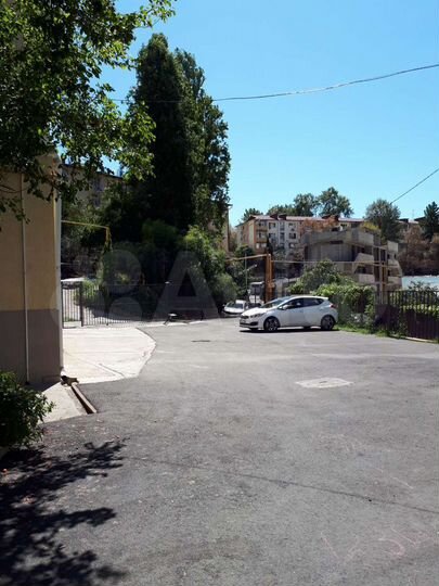 3-к. квартира, 74 м², 1/4 эт.