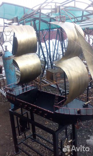 Модель-мангал корабль