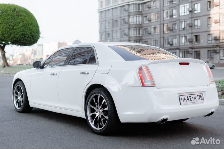 Свадебный автомобиль