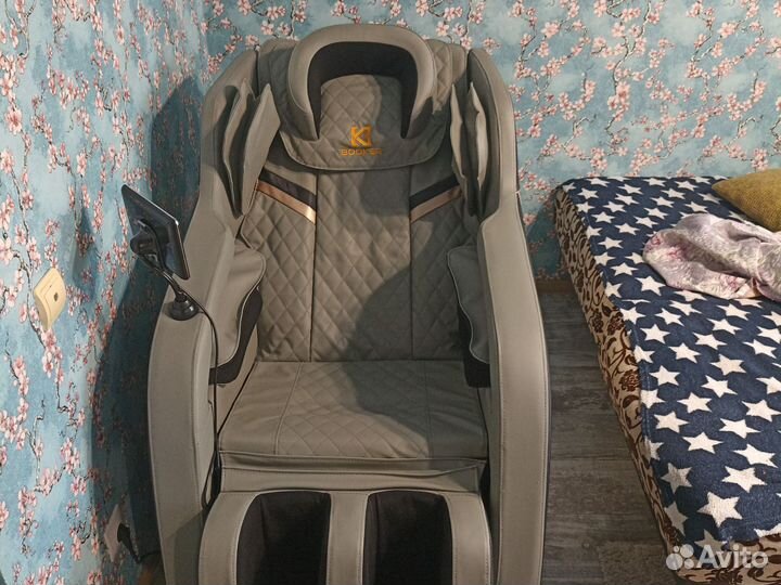 Массажное кресло