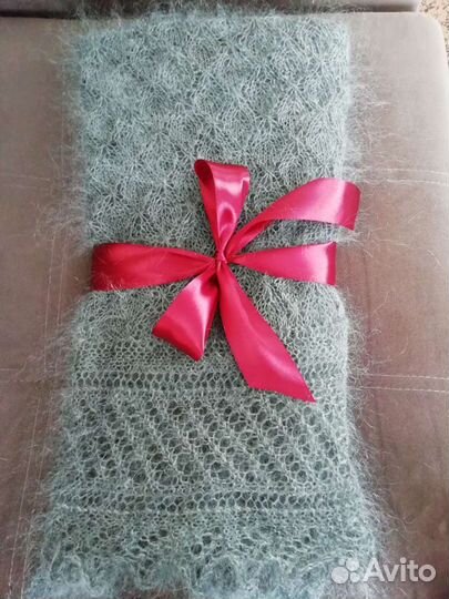 Платок шаль пуховый из серого козьего пуха