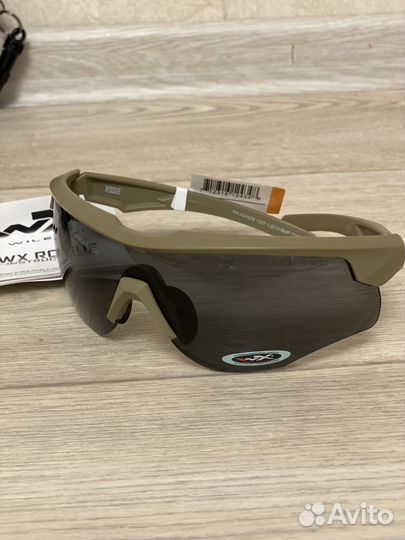 Wiley X Rogue comm-Tan Frame-Smoke/Clear/LightRust