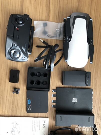 Дрон DJI mavic AIR