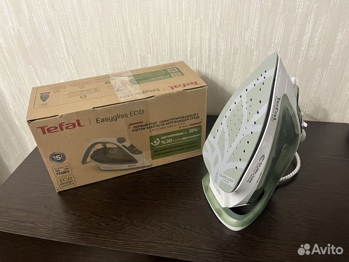Утюг Tefal Easygliss Eco FV5781E1