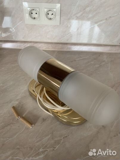 Светильник настенный, потолочный