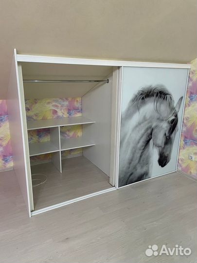 Шкаф стенка