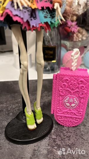 Кукла Монстер Хай скелета скариж и элизабэт