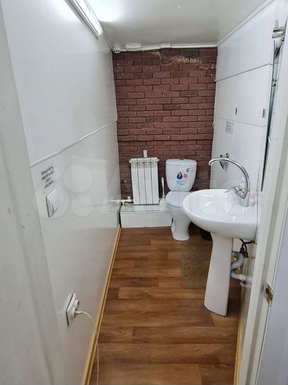 Комната 9 м² в 6-к., 2/2 эт.