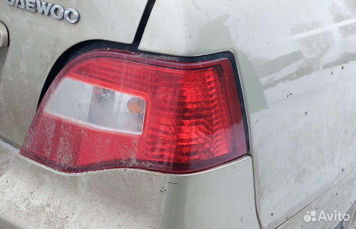 Фонарь правый Daewoo Nexia