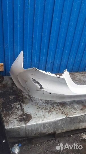 Бампер задний Toyota Camry