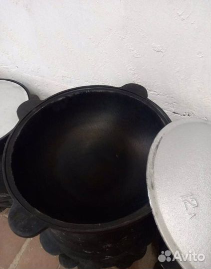 Казан чyгунный 12 литров
