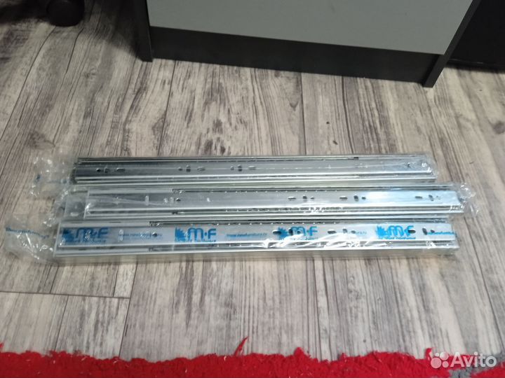 Полозья для шкафа