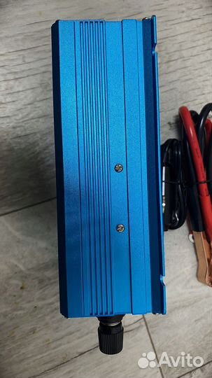 Инвертор - преобразователь напряжения 12-220вт