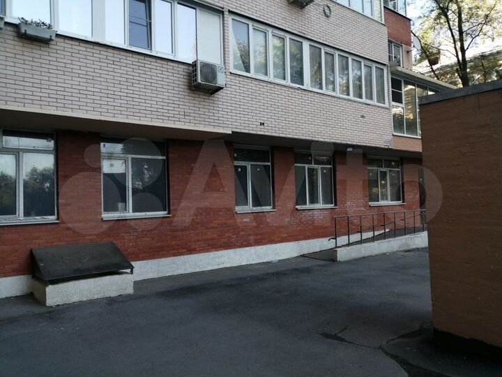 Продается коммерческое помещение 293 м2