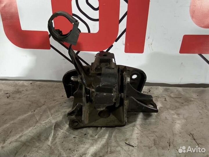 Подушка двигателя левая Lexus Ct200H 1