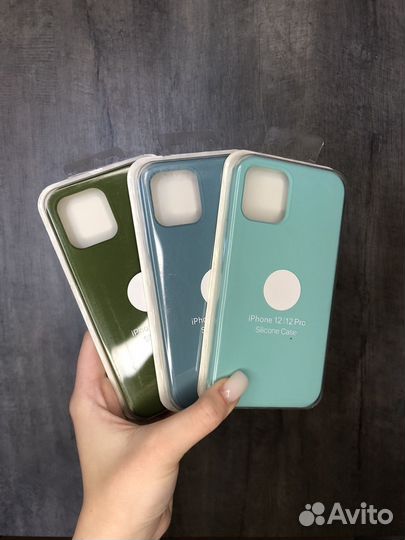 Чехол на iPhone 11