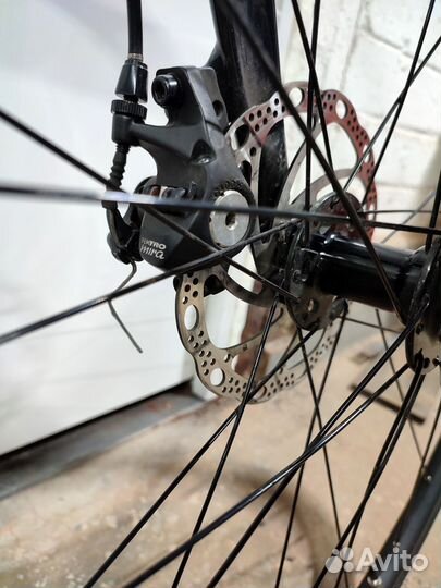 Шоссейный велосипед Outleap trackway