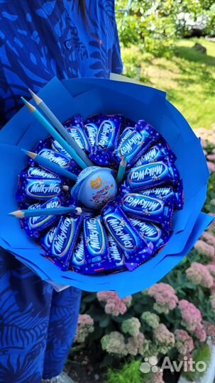 Букет из конфет на 1 сентября