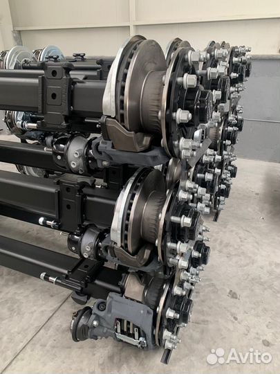 Ось прицепа (полуприцепа)