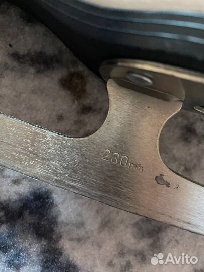 Коньки фигурные 37 размер