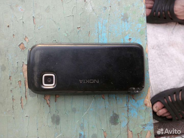 Nokia 5228