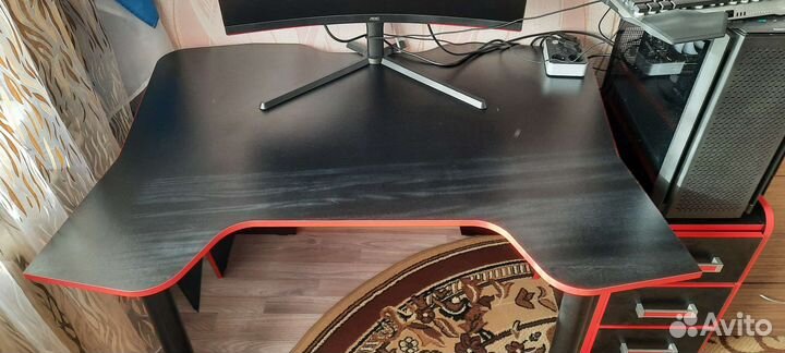 Компьютерный стол бу