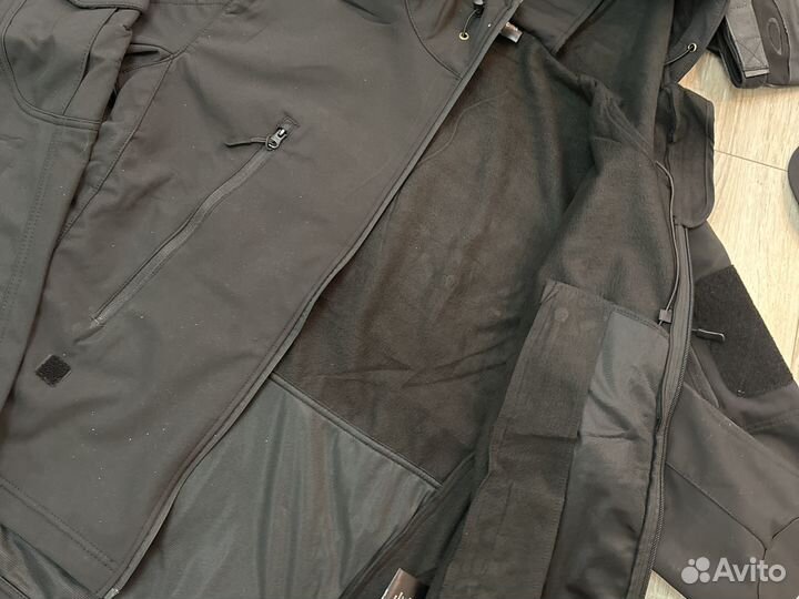 Тактический костюм softshell black. Софт шелл
