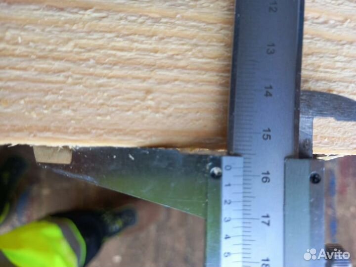 Сосновая доска для пола