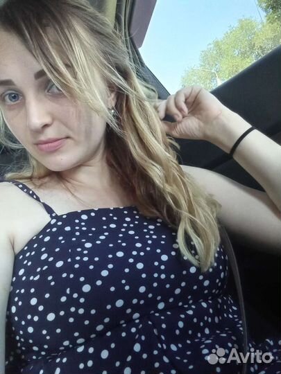 Администатор, менеджер по продажам, ревизор