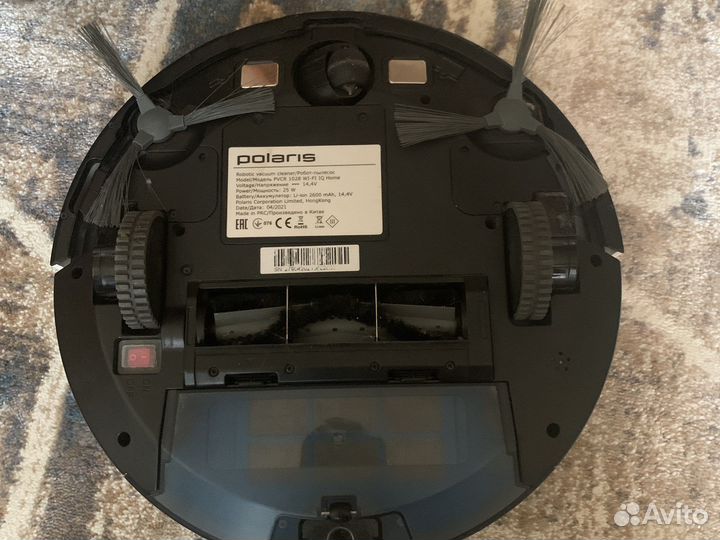 Робот пылесос polaris