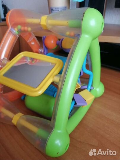 Развивающие игрушки для малышей