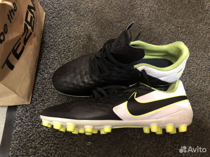 Бутсы nike tiempo