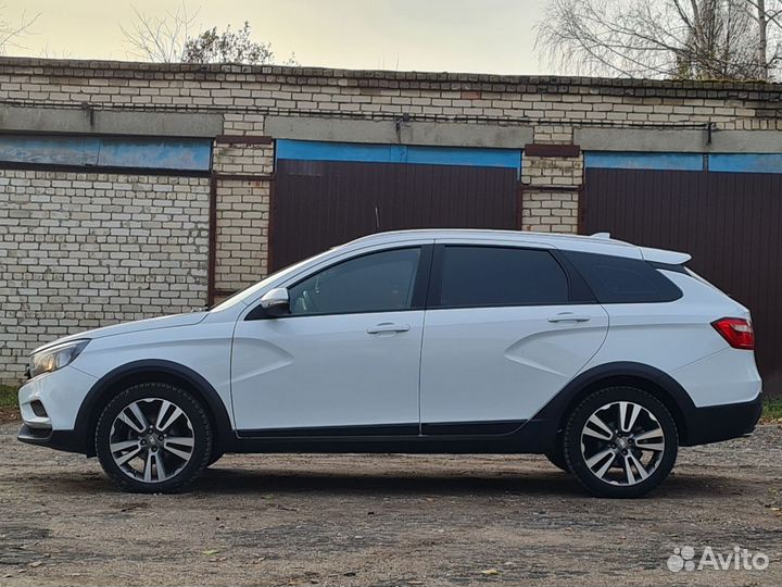 LADA Vesta Cross 1.6 CVT, 2021, 50 000 км