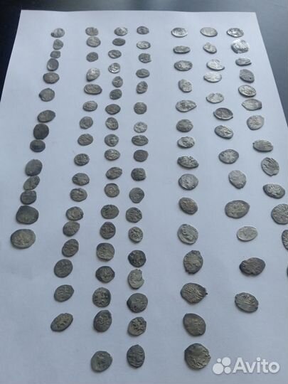 Монеты чешуя