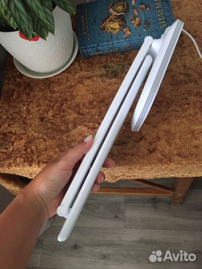 Лампа настольная