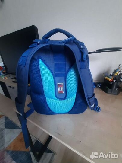 Школьный рюкзак