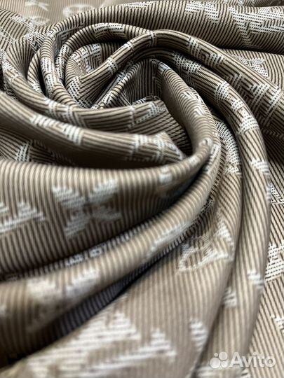 Шелковый платок Louis vuitton коричневый