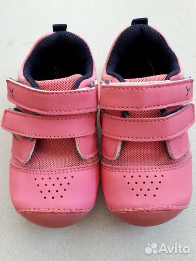 Кроссовки для девочки 22 размер