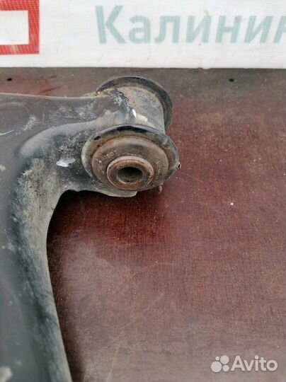 Рычаг подвески передний правый Skoda Rapid CFN