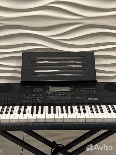 Синтезатор Casio WK7600