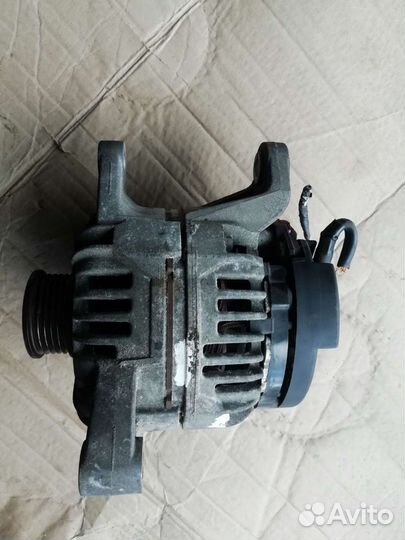 Генератор Skoda VW 1.4 бензин 047903015Q