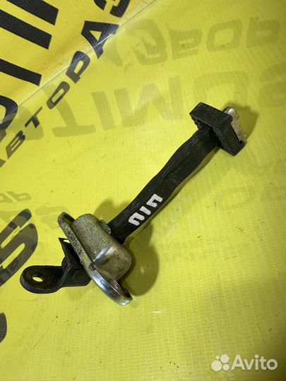 Ограничитель двери передний правый Daewoo Matiz