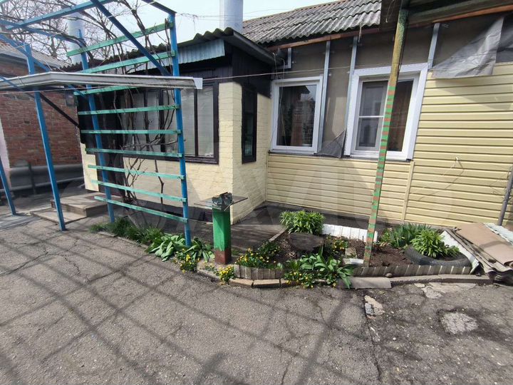 Дом 40 м² на участке 2 сот.