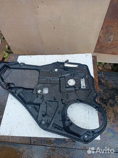 Панель двери задний левый Mazda 6 GG