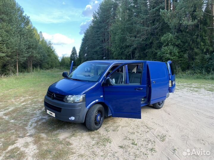 Volkswagen Transporter 2.0 МТ, 2011, 289 000 км